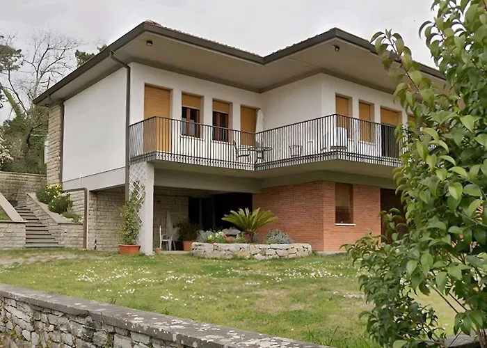 Bellissima Immersa Nelle Colline Lucchesi *