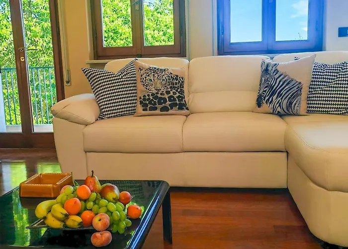 Bellissima Immersa Nelle Colline Lucchesi *