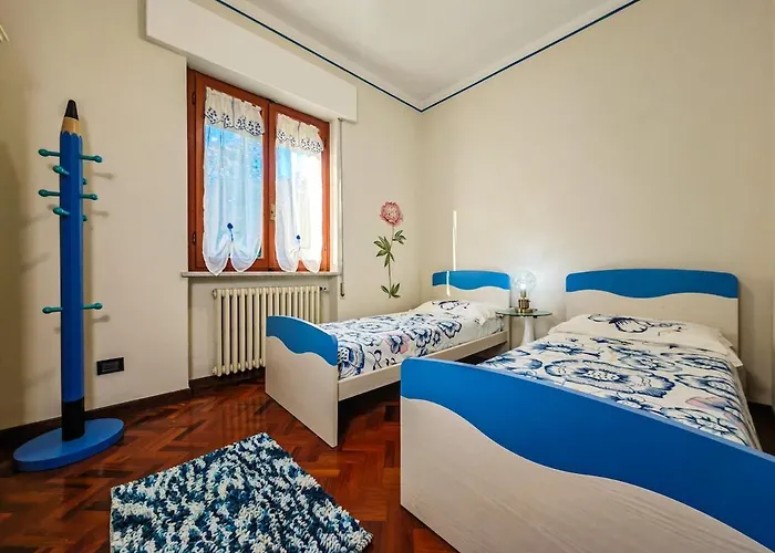 Bellissima Immersa Nelle Colline Lucchesi 펜션 루카