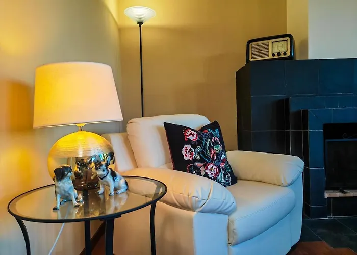 펜션 Bellissima Immersa Nelle Colline Lucchesi